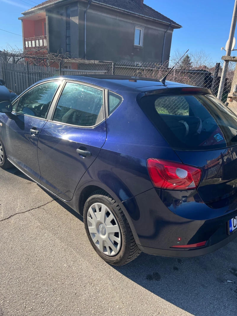 Seat Ibiza, снимка 3 - Автомобили и джипове - 48595565