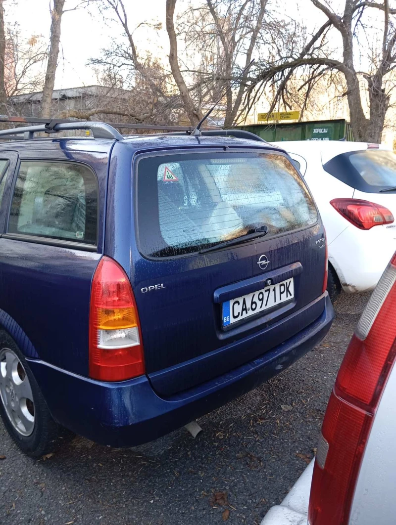 Opel Astra, снимка 1 - Автомобили и джипове - 48719385