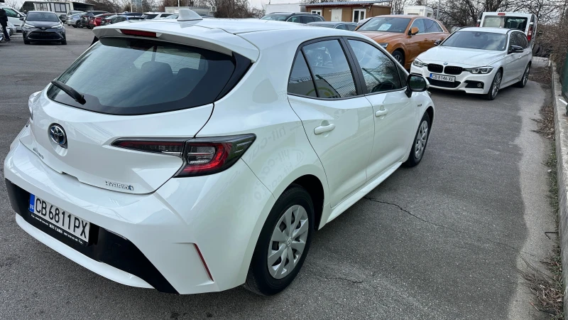 Toyota Corolla 1.8 Hybrid в Гаранция с ДДС, снимка 6 - Автомобили и джипове - 49130787