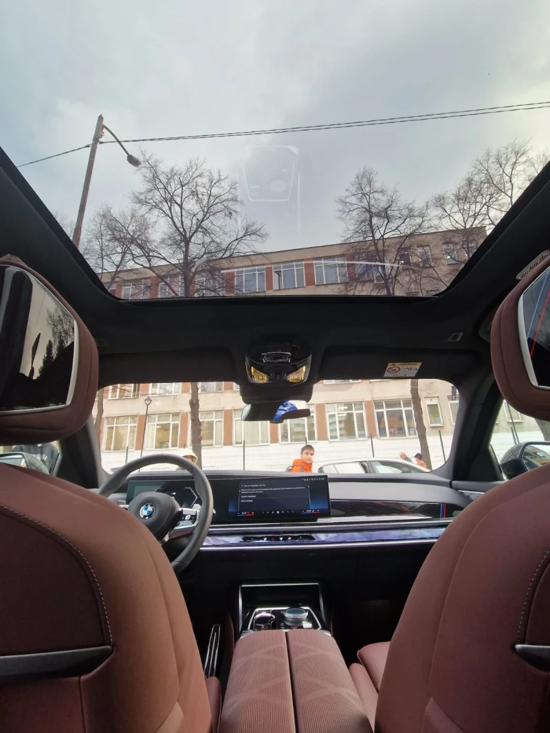 BMW 740 M, iconic glow, Bower& Wilkinson diamond , снимка 11 - Автомобили и джипове - 52668970
