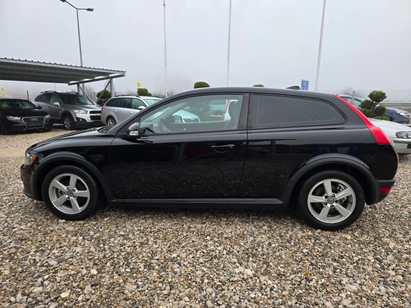 Volvo C30 1.6D РЕАЛНИ КИЛОМЕТРИ, снимка 2 - Автомобили и джипове - 53050819