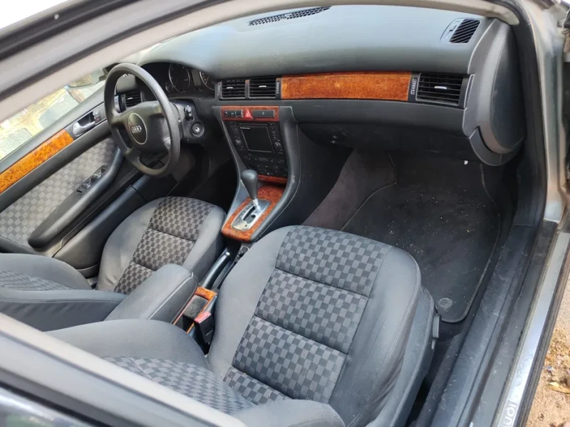 Audi A6 C5, снимка 3 - Автомобили и джипове - 53165992