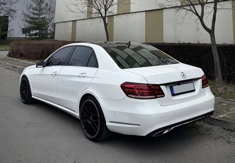Mercedes-Benz E 220 7-G 2.2 170к.с. Full Led 260хил.км , снимка 4 - Автомобили и джипове - 53294883
