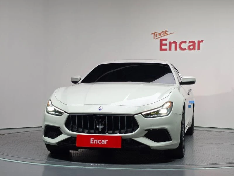 Maserati Ghibli 3.0 Automatic КРАЙНА ЦЕНА: 24182 EUR !!!РЕАЛНА КРА, снимка 3 - Автомобили и джипове - 55968556