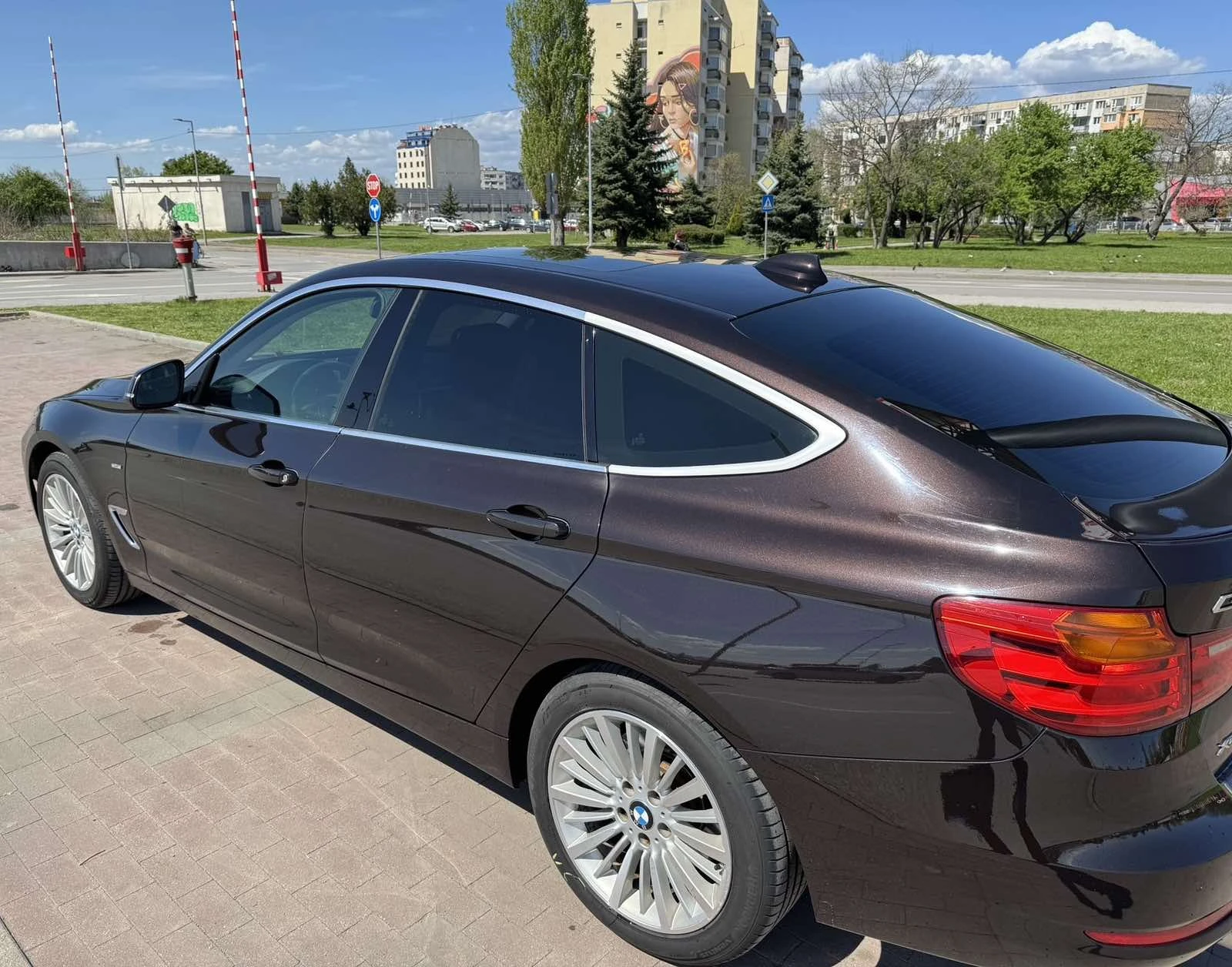 BMW 3gt 335i xDrive Luxury - изображение 6