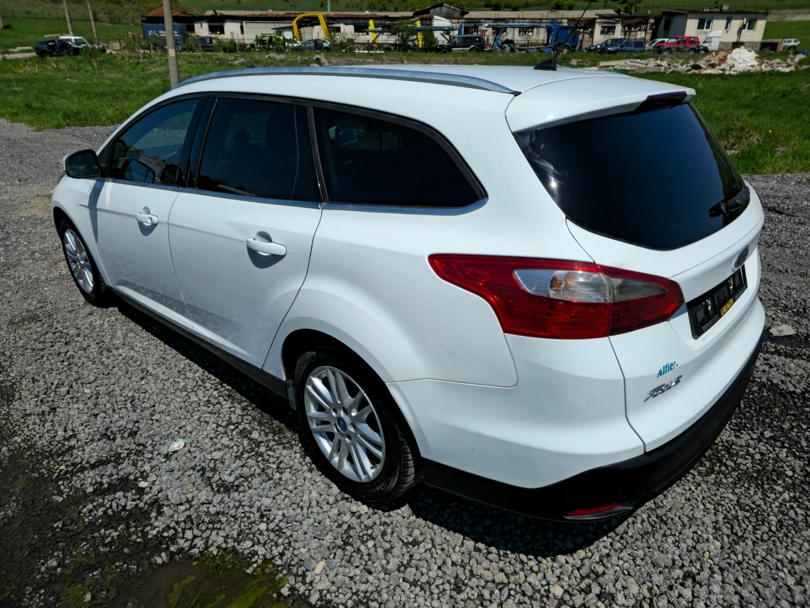 Ford Focus 1.6TDCi Euro5B  - изображение 8