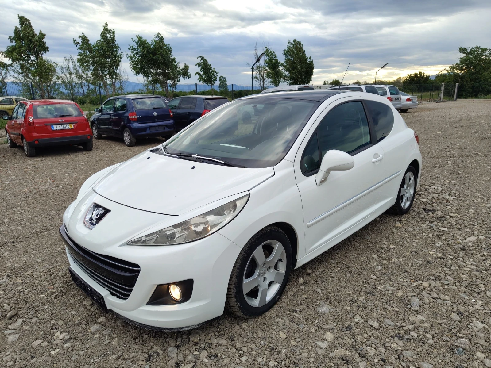 Peugeot 207 207 facelift sport 1.6i - изображение 4