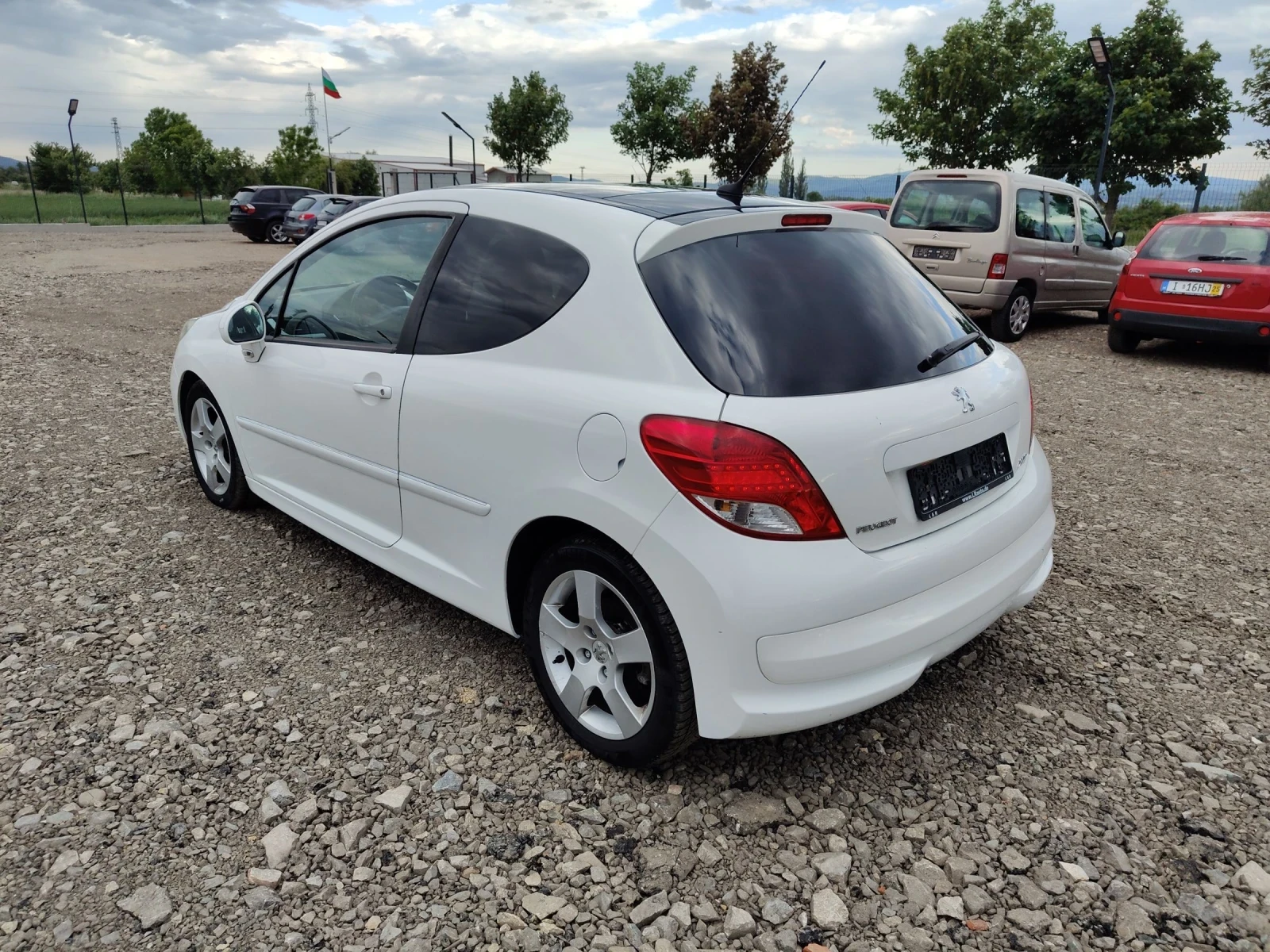 Peugeot 207 207 facelift sport 1.6i - изображение 6