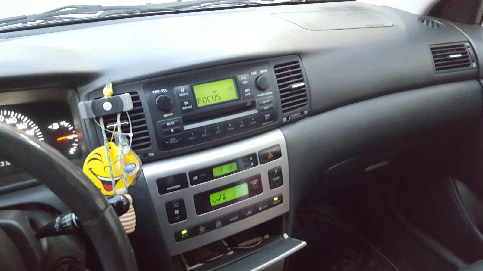 Toyota Corolla  - изображение 3