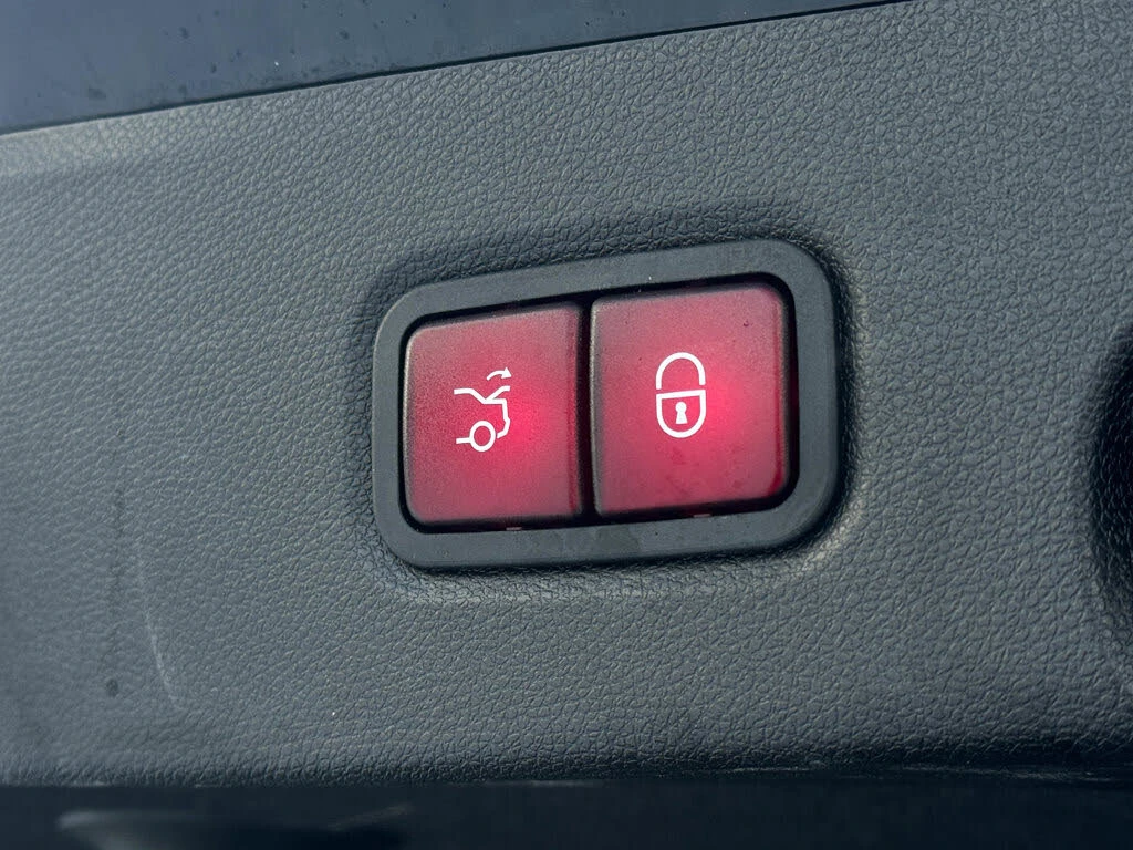 Mercedes-Benz CLS 500 4MATIC * АвтоКредит* (ЦЕНА ДО БГ) - изображение 8