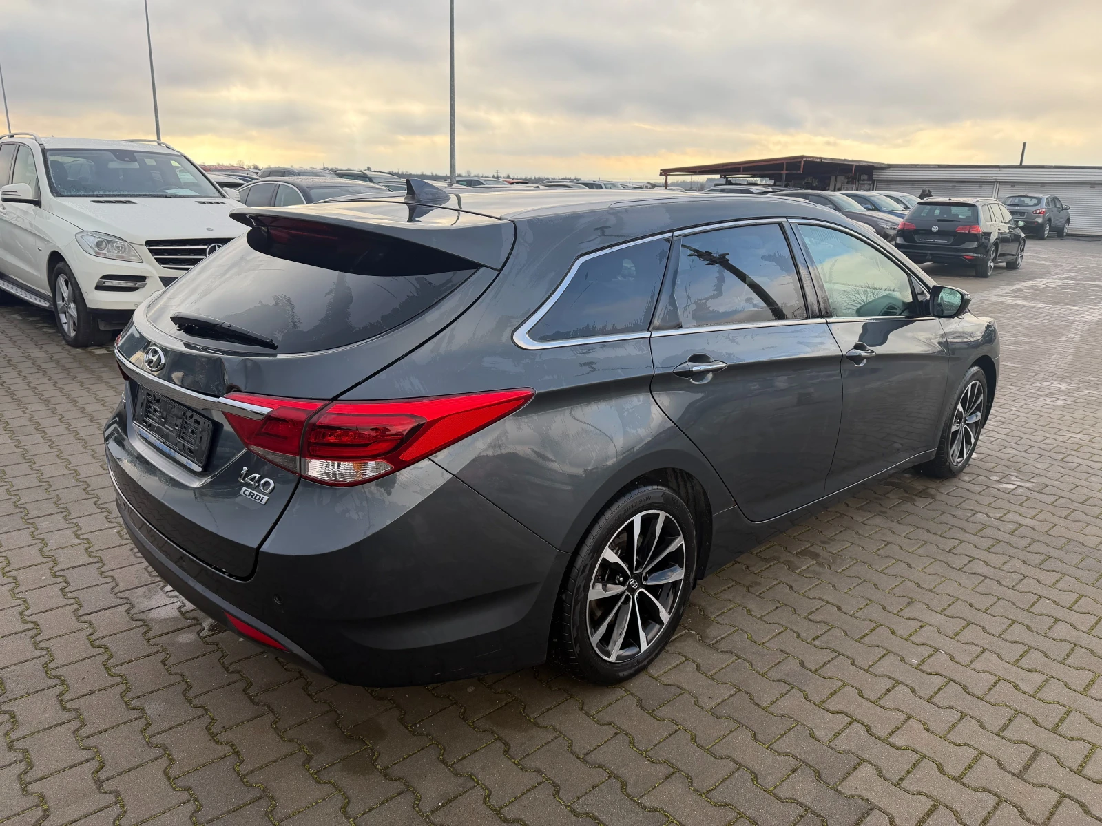 Hyundai I40 1.7CRDI NAVI/KAMERA EURO 6 - изображение 6