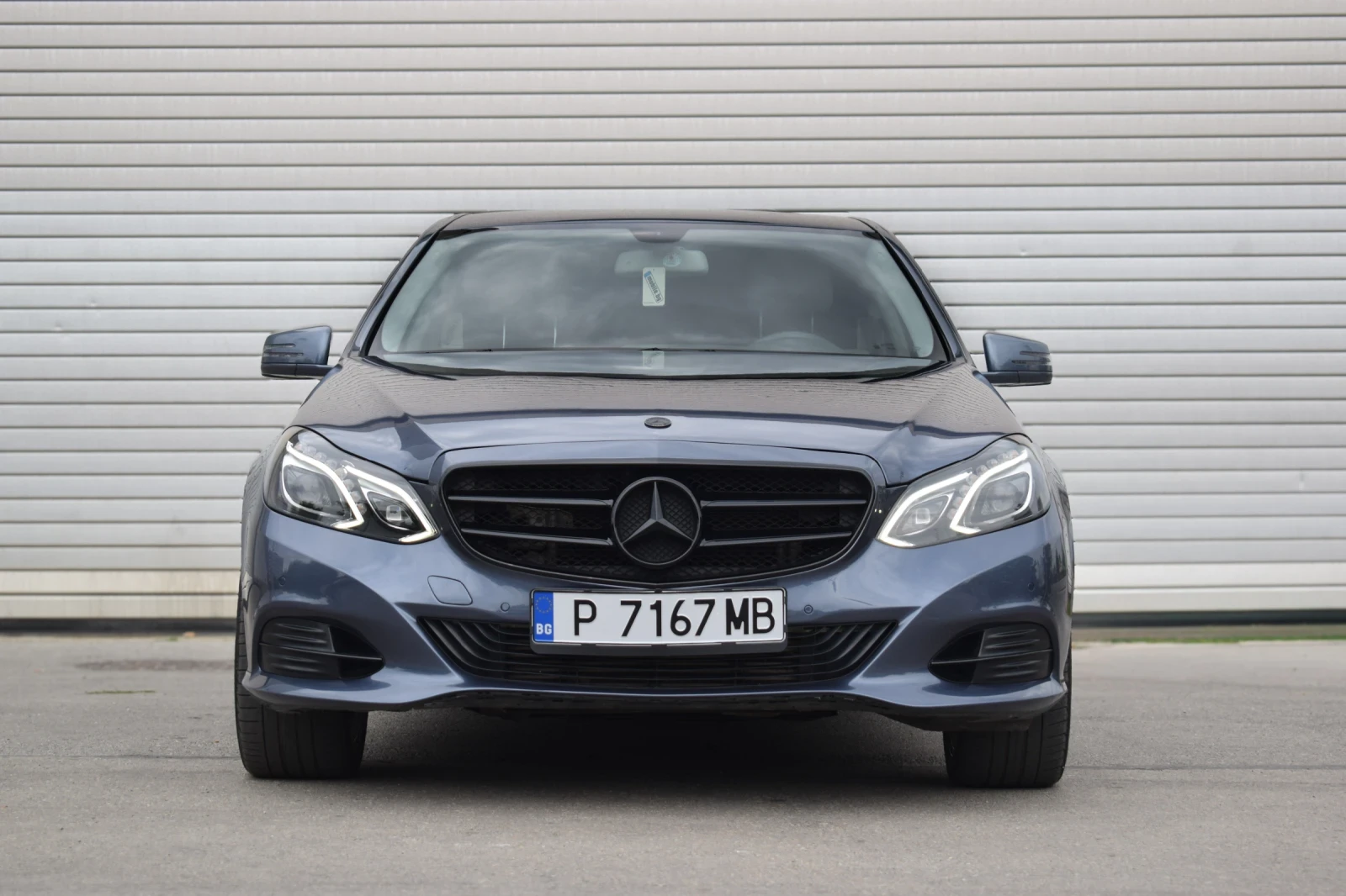 Mercedes-Benz E 250 РЕАЛНИ КМ! LED/NAVI, снимка 3 - Автомобили и джипове - 53773788