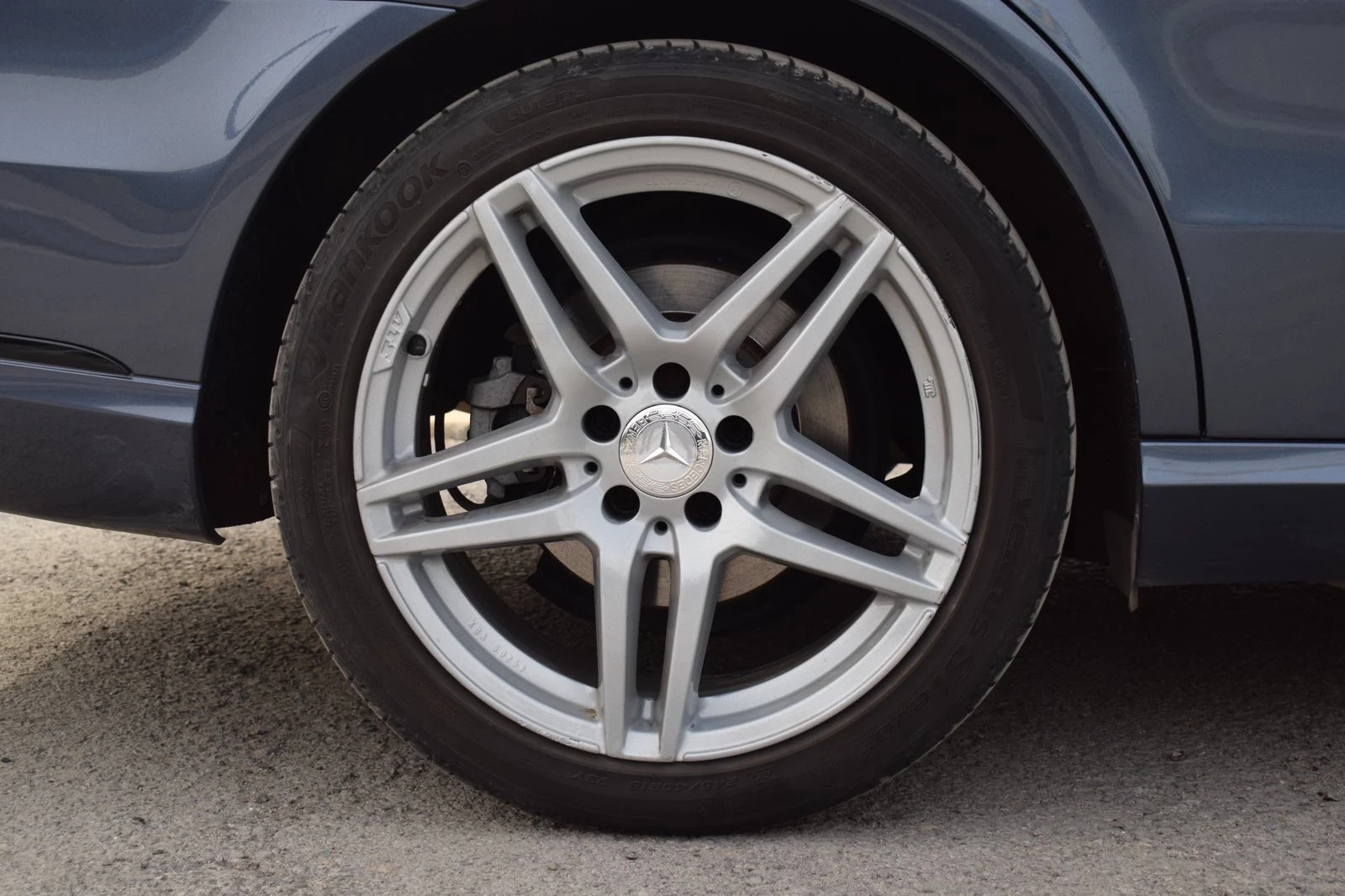 Mercedes-Benz E 250 РЕАЛНИ КМ! LED/NAVI, снимка 8 - Автомобили и джипове - 53773788