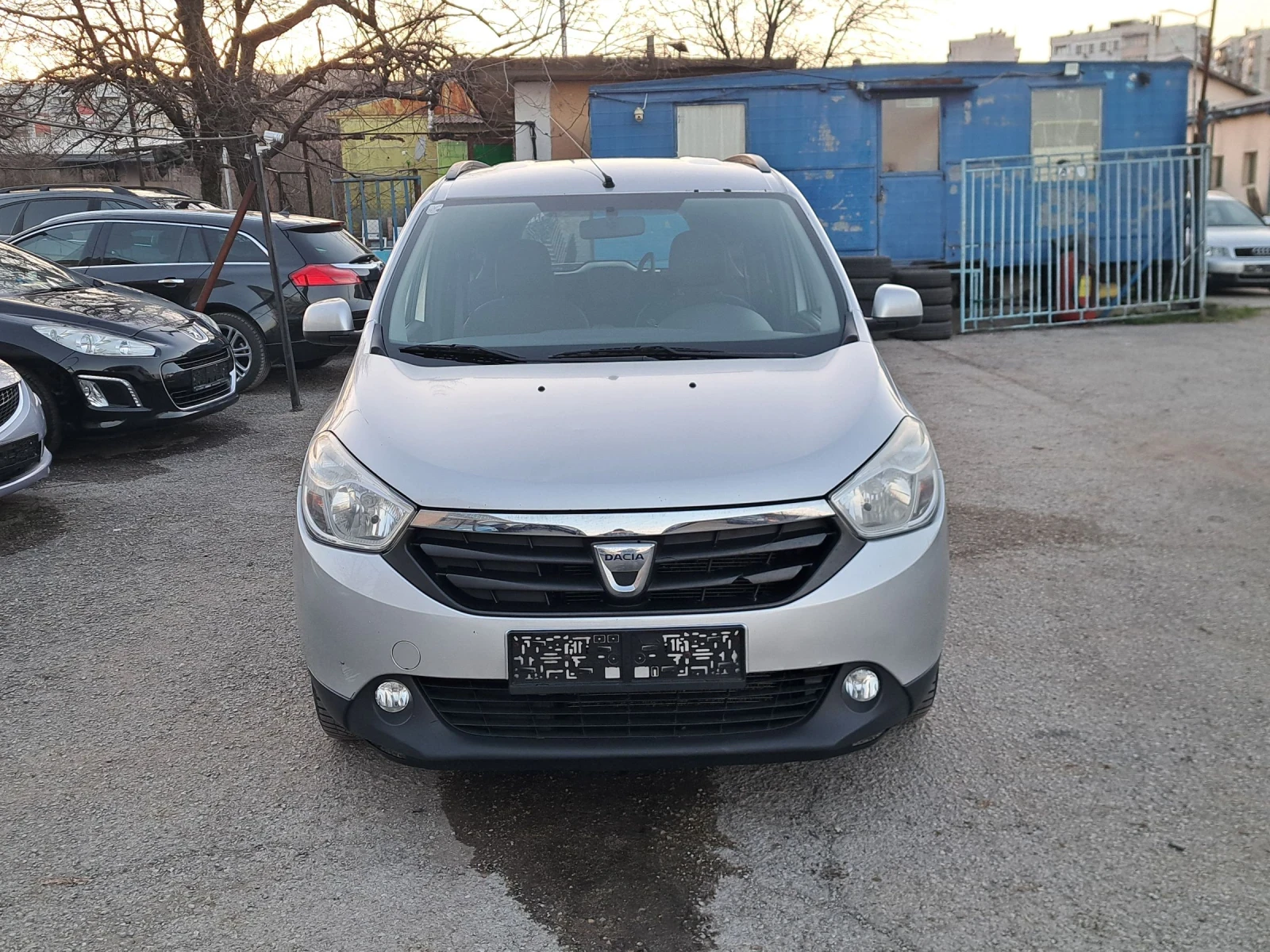 Dacia Lodgy 1, 6.������ | Mobile.bg � ����������� 9