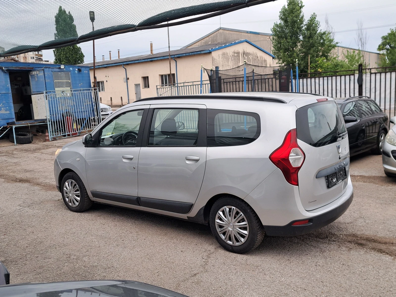 Dacia Lodgy 1, 6.������ | Mobile.bg � ����������� 6