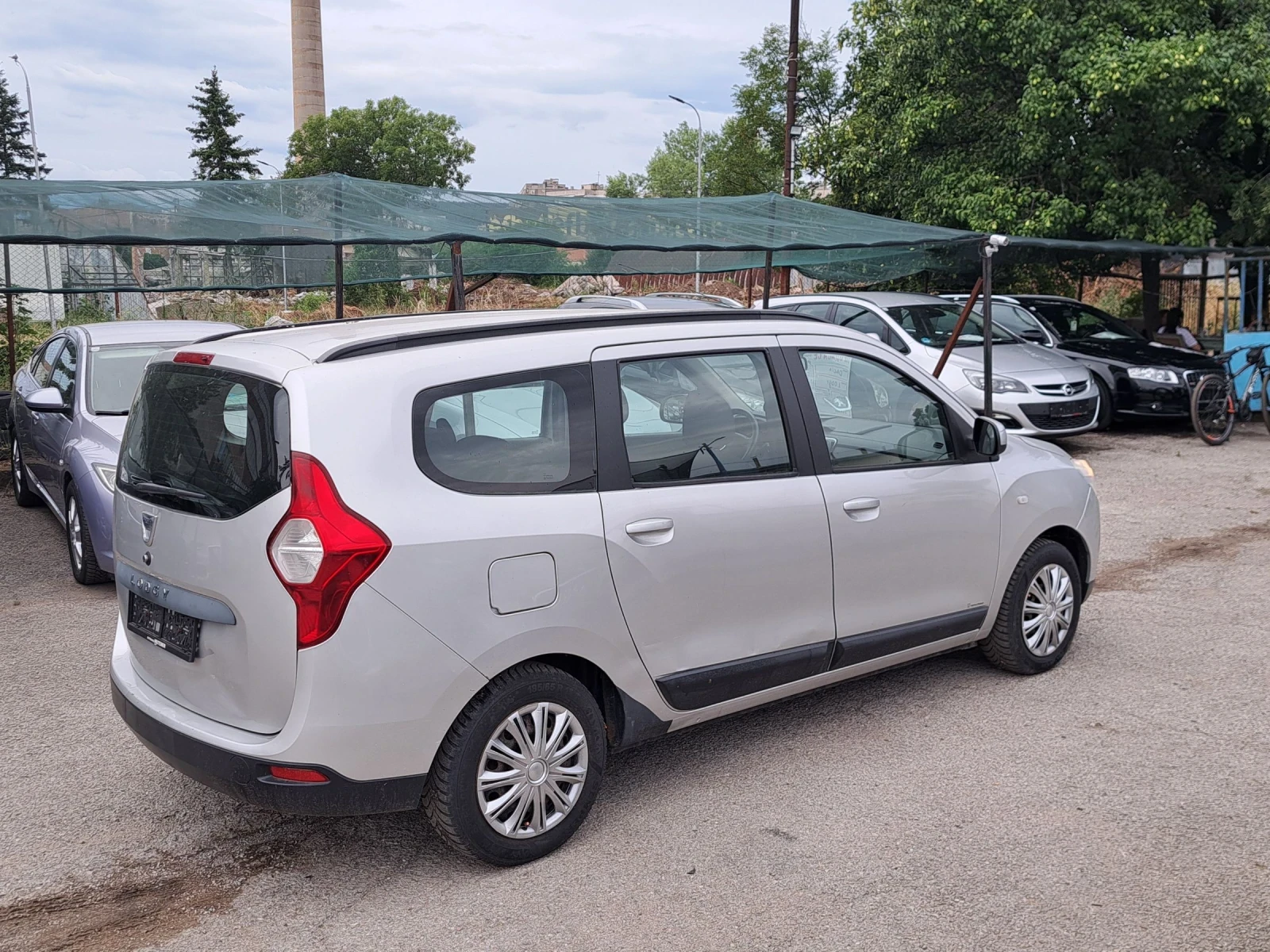 Dacia Lodgy 1, 6.������ | Mobile.bg � ����������� 8