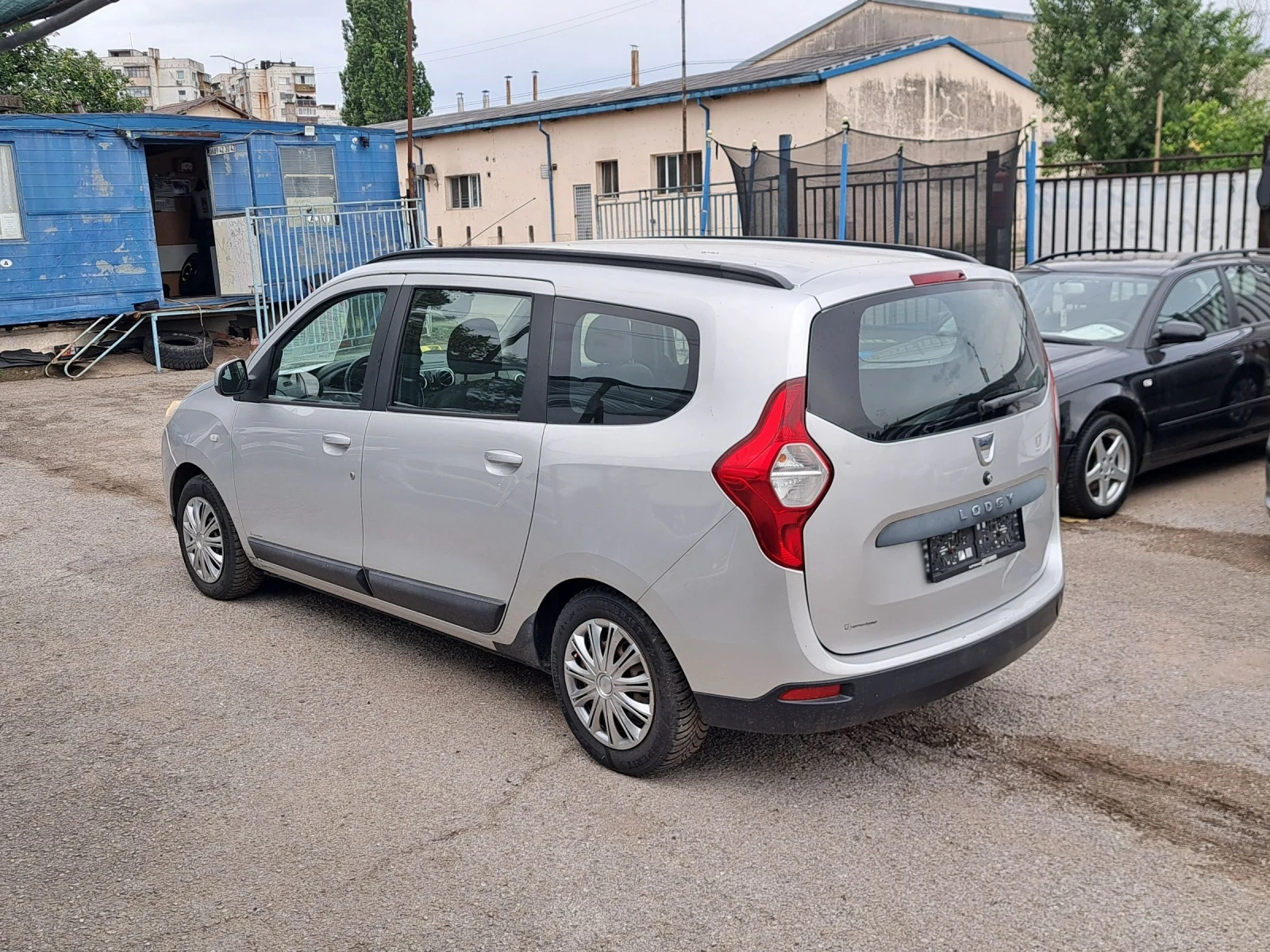 Dacia Lodgy 1, 6.������ | Mobile.bg � ����������� 7