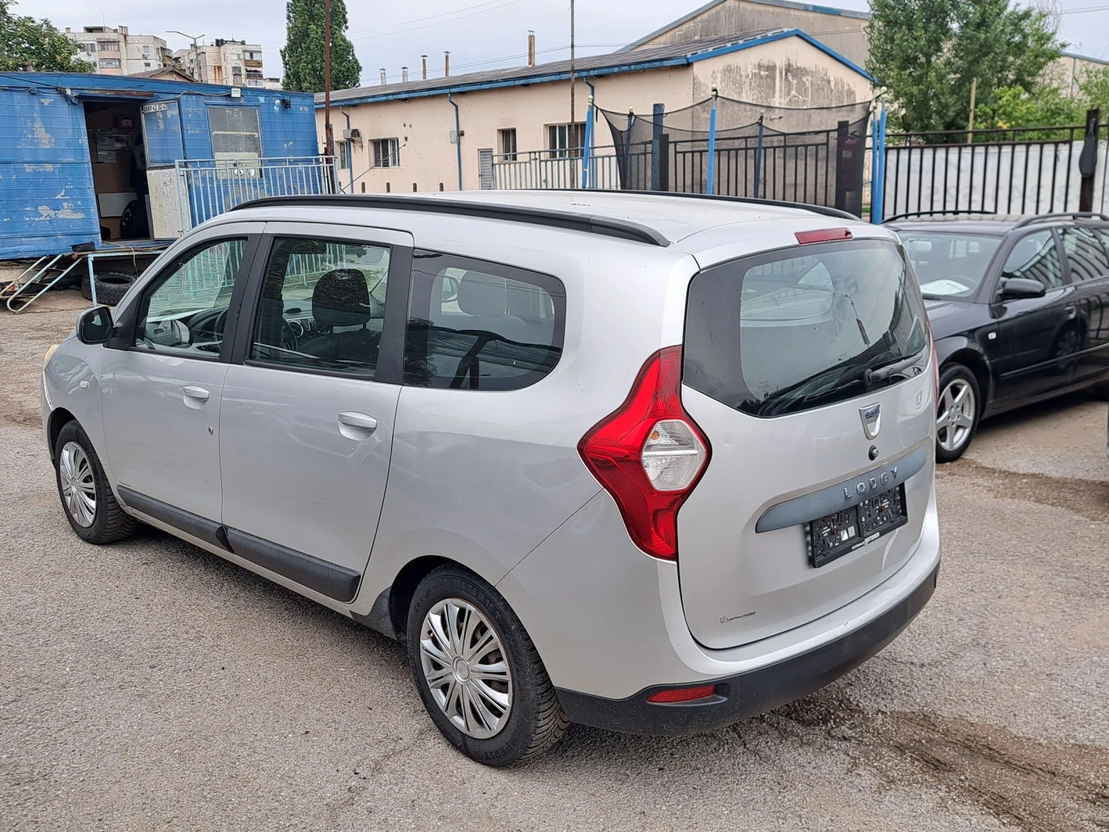 Dacia Lodgy 1, 6.������ | Mobile.bg � ����������� 10
