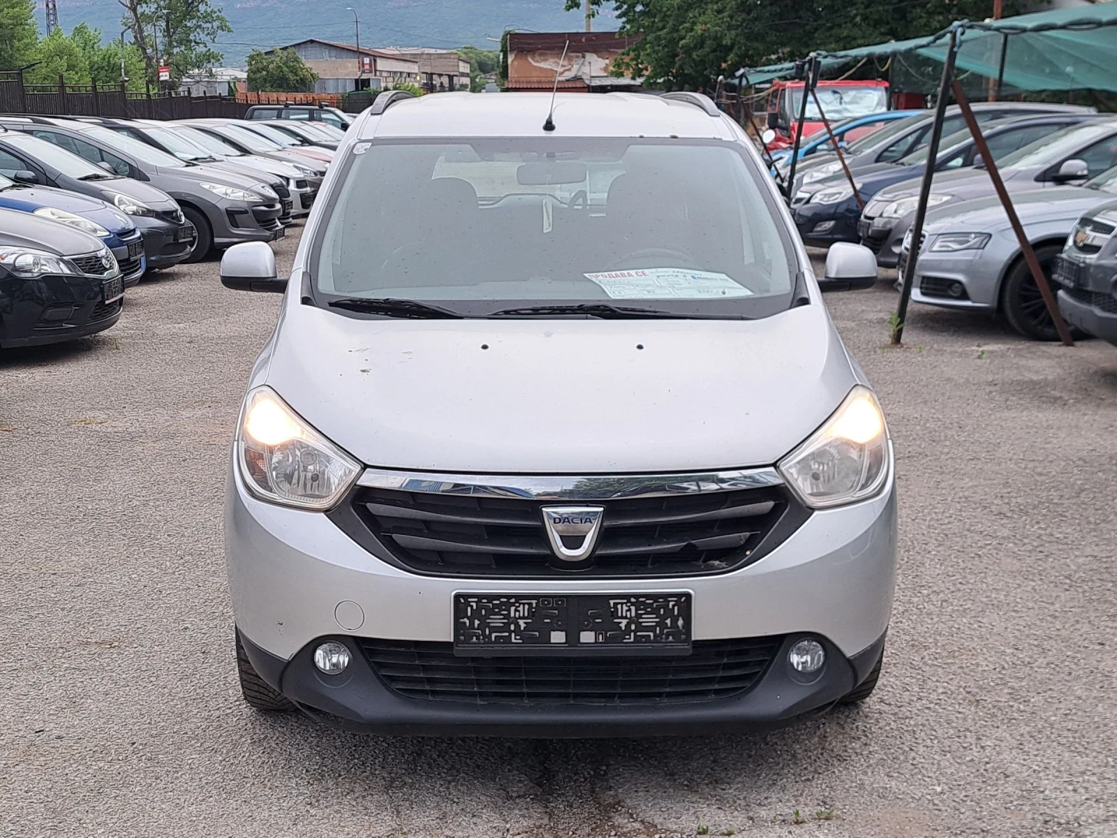 Dacia Lodgy 1, 6.������ | Mobile.bg � ����������� 4