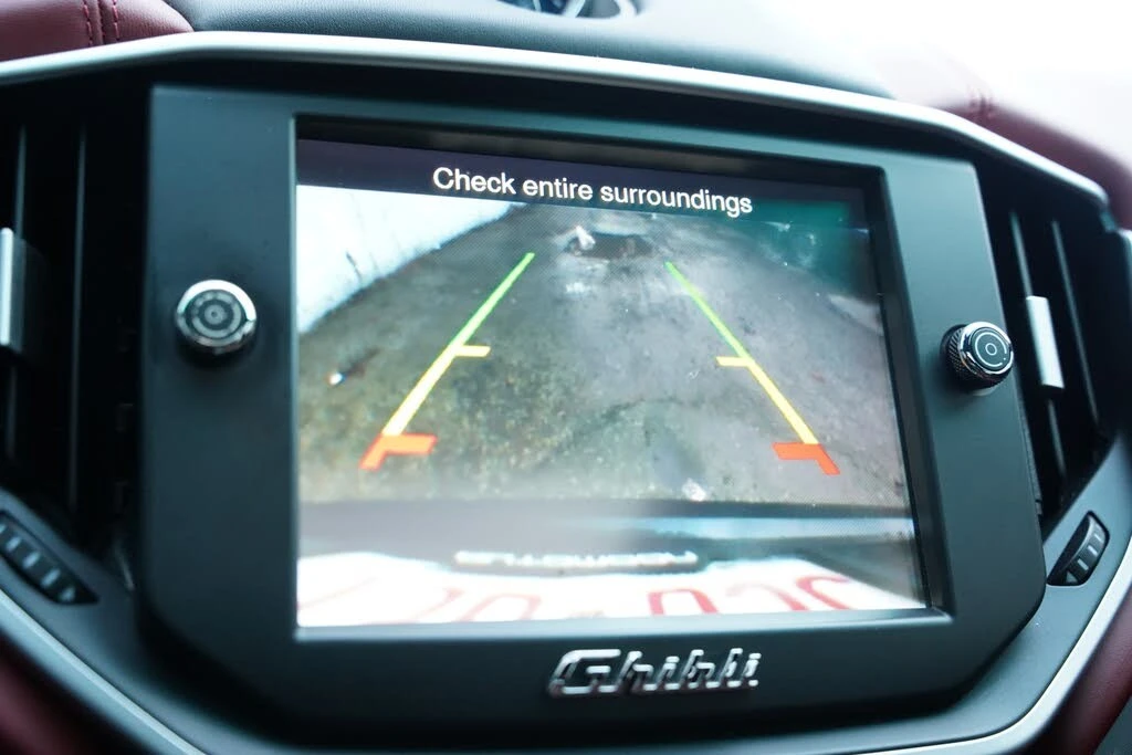 Maserati Ghibli AвтоКредит* (ЦЕНА ДО БГ), снимка 15 - Автомобили и джипове - 53984394