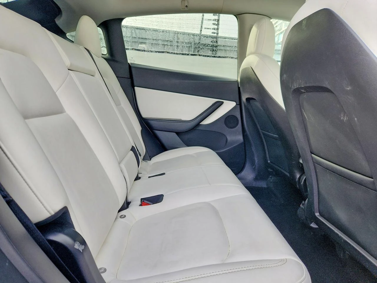 Tesla Model Y Long Range AWD, снимка 10 - Автомобили и джипове - 54129622