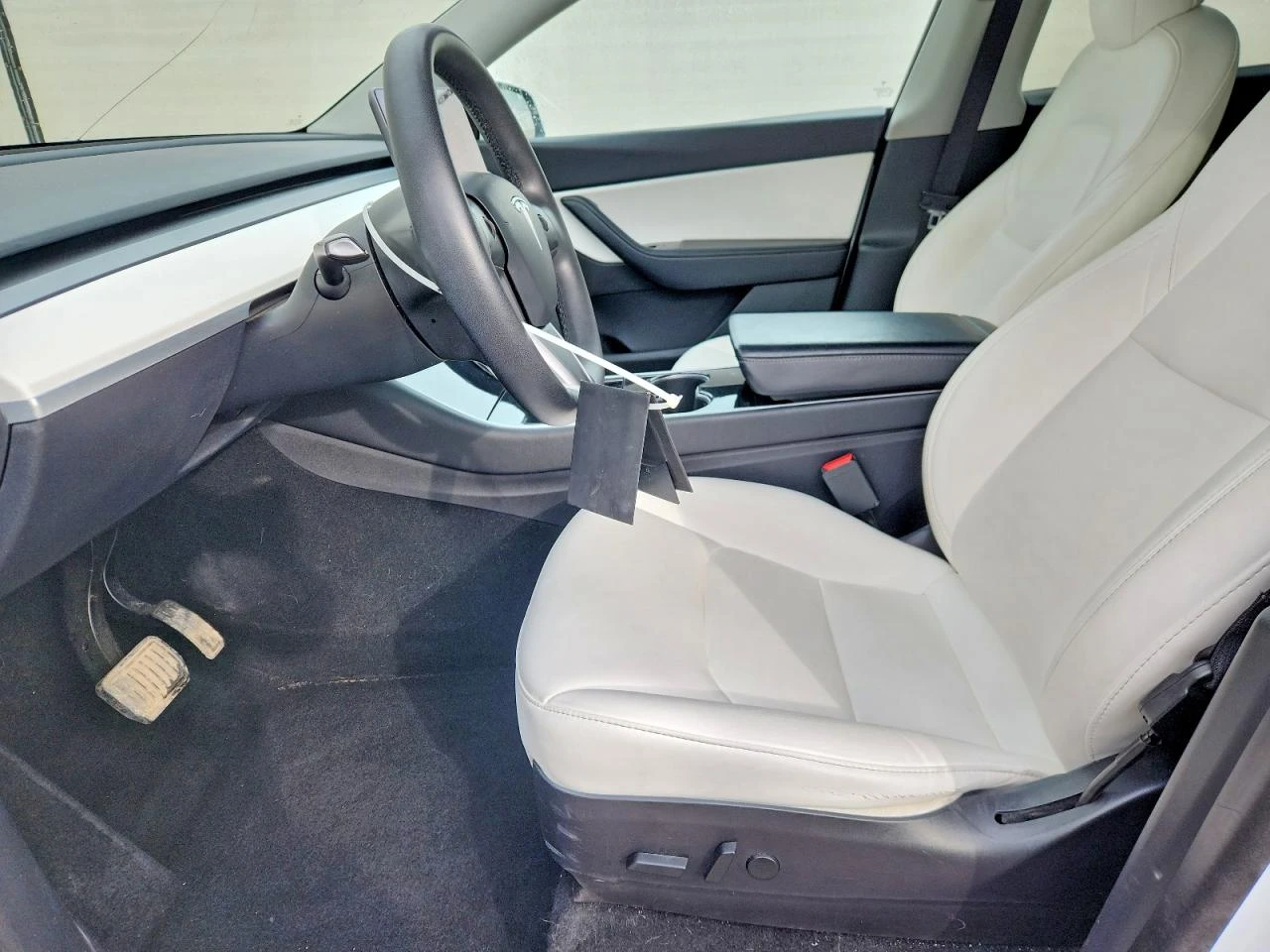 Tesla Model Y Long Range AWD, снимка 7 - Автомобили и джипове - 54129622