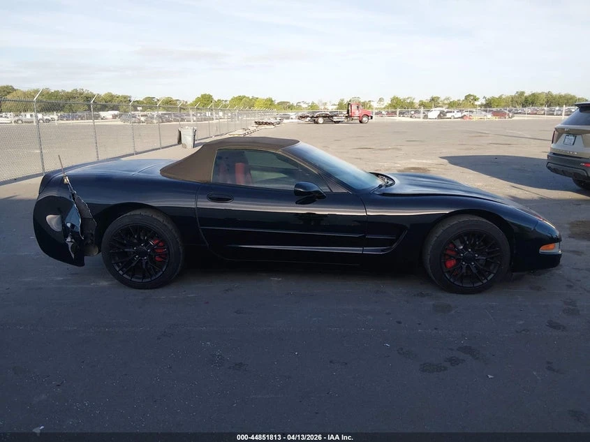 Chevrolet Corvette 5.7l, снимка 13 - Автомобили и джипове - 54241418
