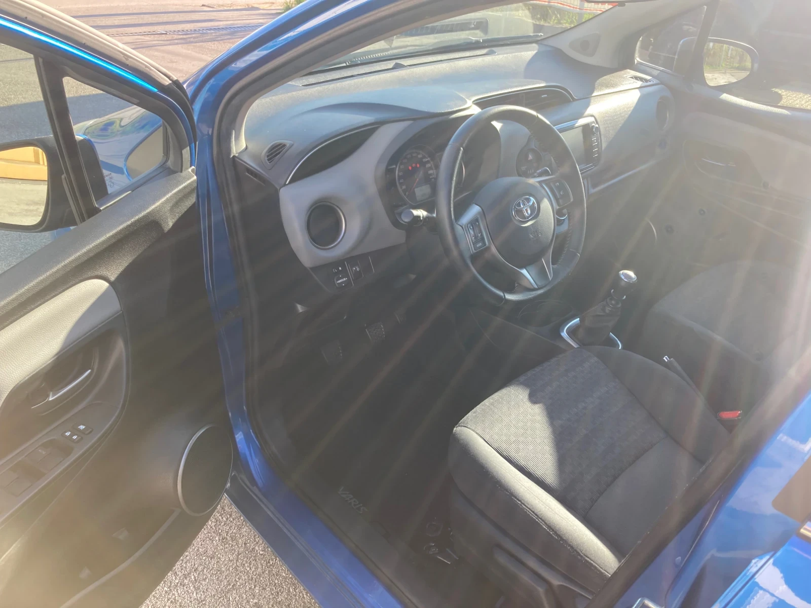 Toyota Yaris 1.33 Benzin Kamera 99ks Evro 6 | Mobile.bg � ����������� 6