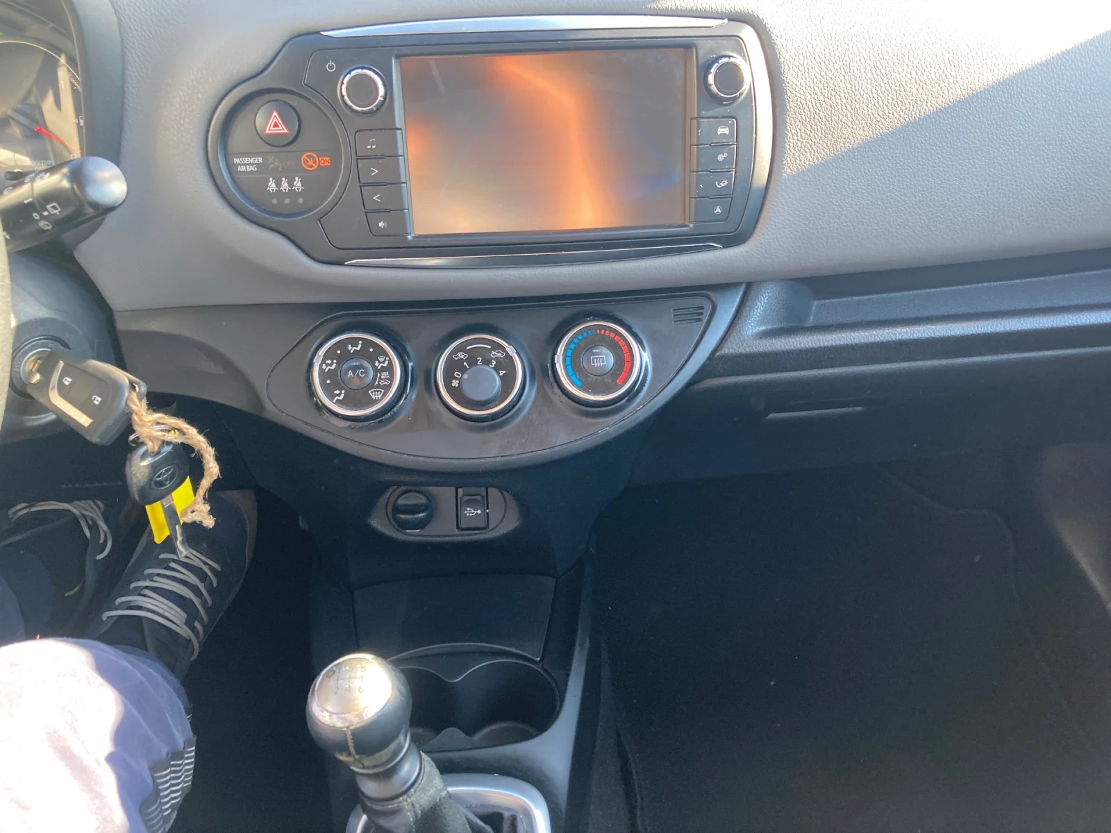 Toyota Yaris 1.33 Benzin Kamera 99ks Evro 6 | Mobile.bg � ����������� 15