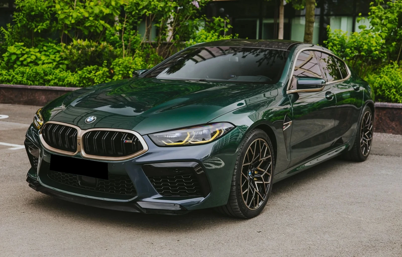 BMW M8 Competition xDrive