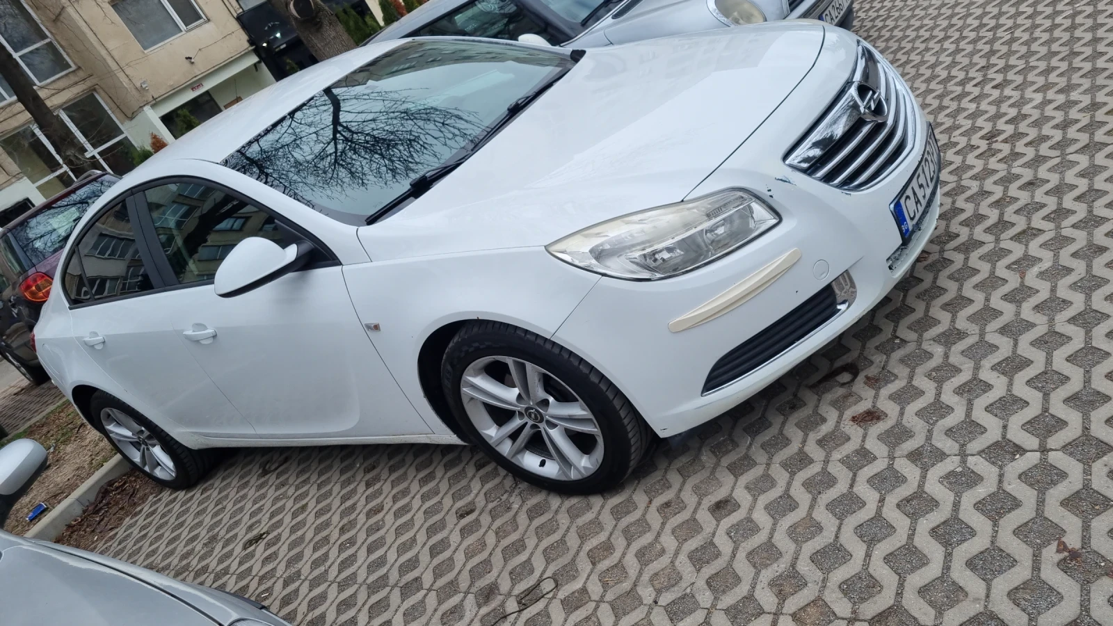 Opel Insignia 2000cdti, снимка 3 - Автомобили и джипове - 54428859