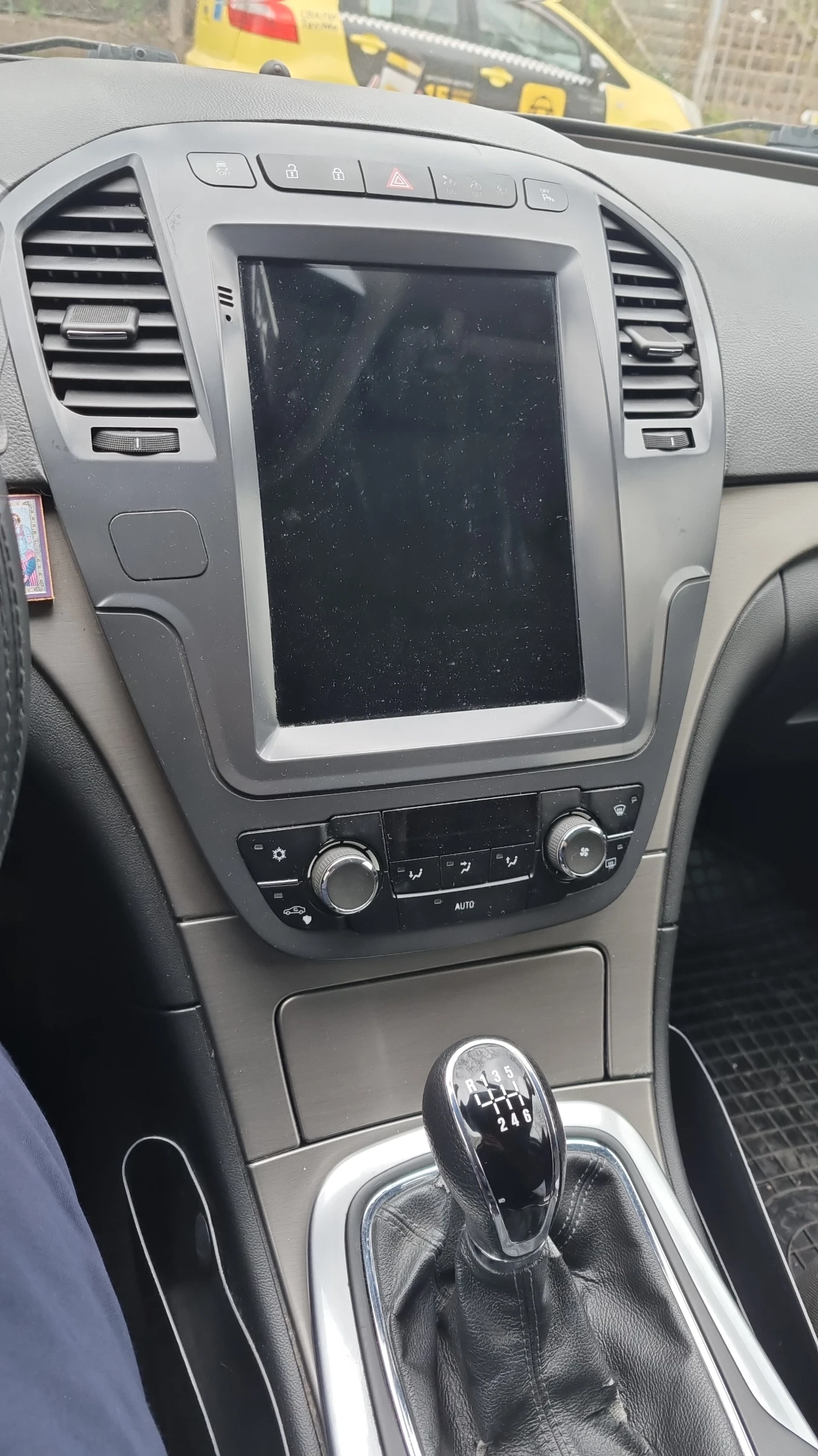 Opel Insignia 2000cdti, снимка 7 - Автомобили и джипове - 54428859