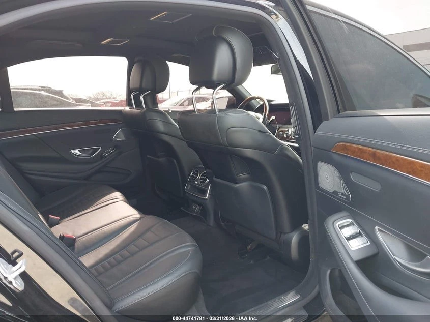 Mercedes-Benz S 550 BURMESTER / MASSAGE / ОБДУХ / ПОДГРЕВИ , снимка 9 - Автомобили и джипове - 54741585
