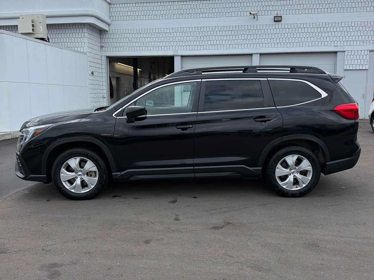 Subaru Ascent * Convenience * ПОДГРЕВИ * ПАНО * KEYLESS * CARFAX, снимка 2 - Автомобили и джипове - 54964067