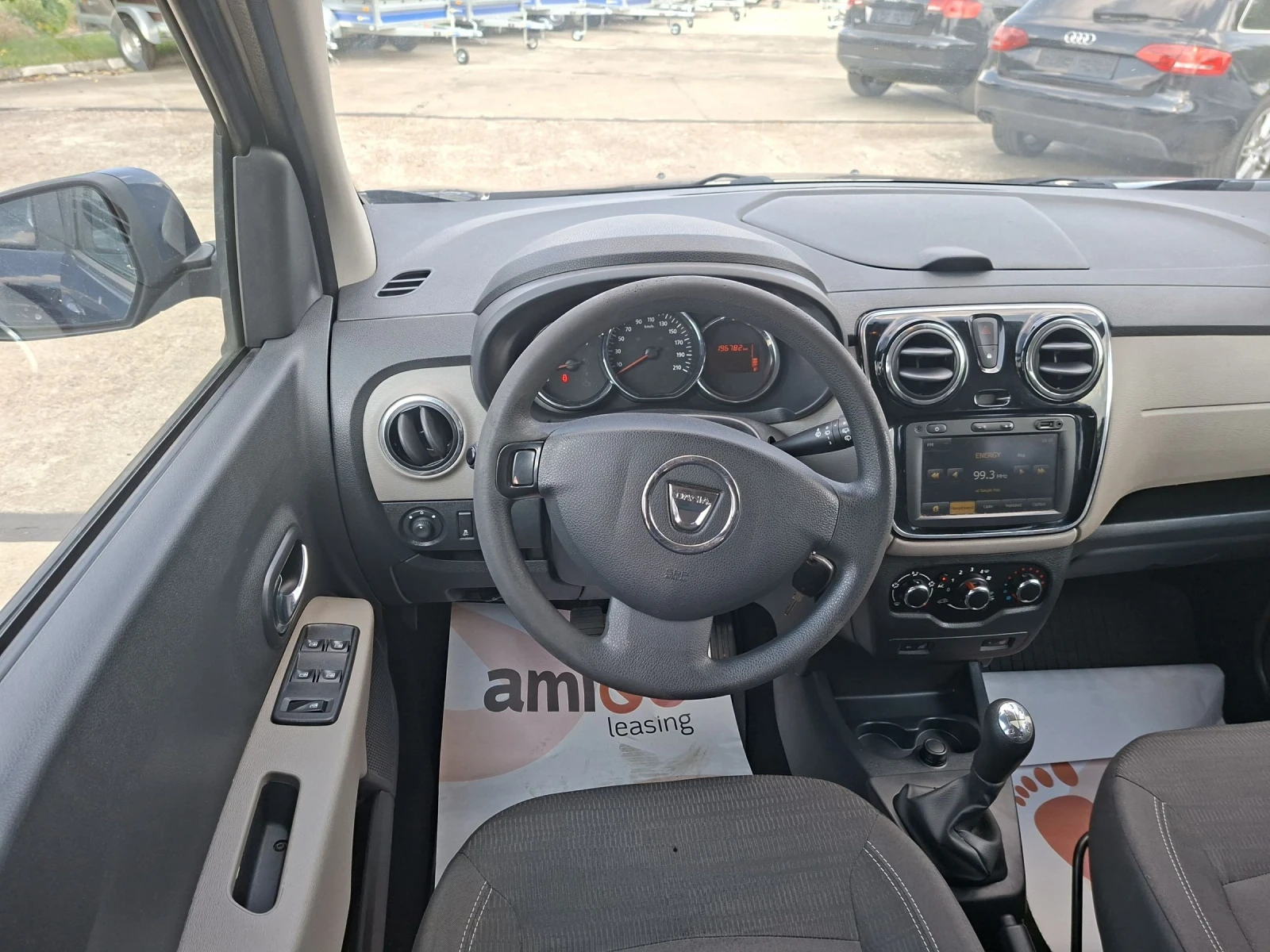 Dacia Lodgy 1.2Tce  НАВИГАЦИЯ, ПАРКТРОНИК, снимка 10 - Автомобили и джипове - 55002090