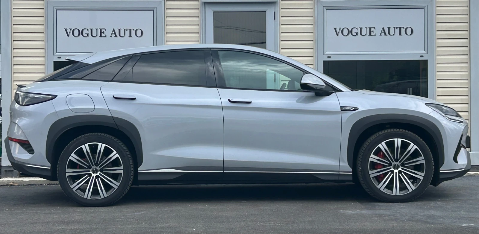 BYD Sealion 7 Excellence* 530H.P.* AWD* ГАРАНЦИЯ, снимка 5 - Автомобили и джипове - 55013469