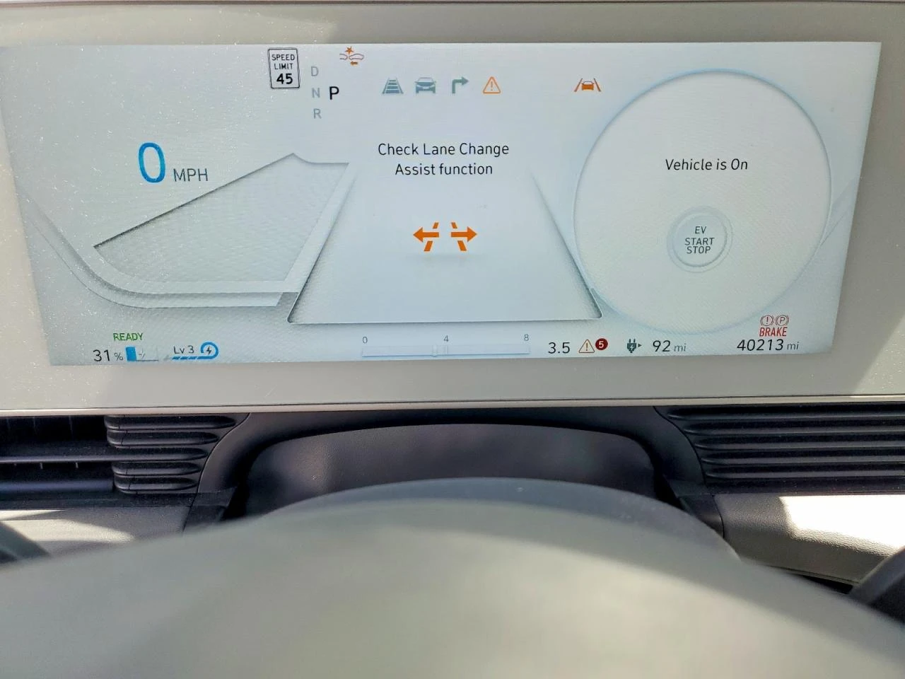 Hyundai Ioniq 5 LIMITED !УНИКАТ!#ПЪЛНО ОБОРУДВАНЕ# !ПАНОРАМА, снимка 9 - Автомобили и джипове - 55040183