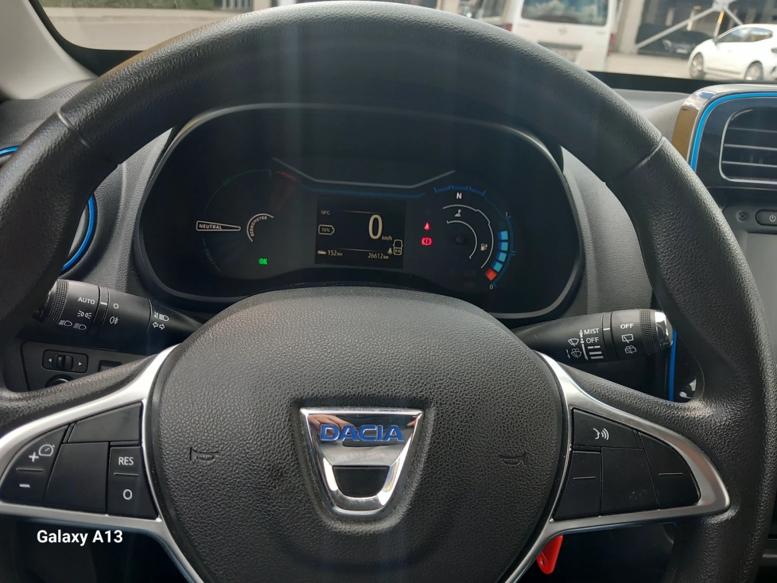 Dacia Spring, снимка 7 - Автомобили и джипове - 56225925