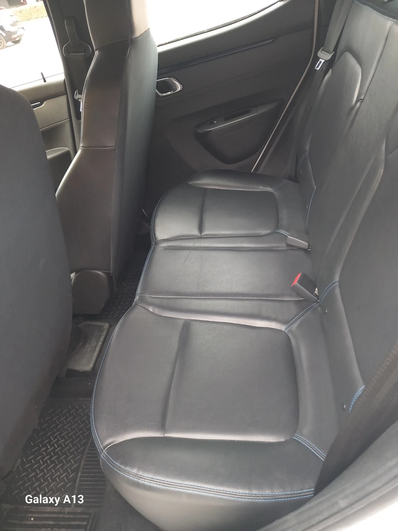 Dacia Spring, снимка 8 - Автомобили и джипове - 56225925