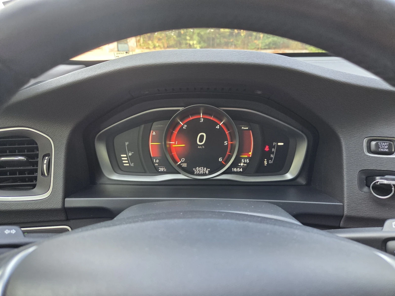 Volvo V60 2.0 D2 120, снимка 9 - Автомобили и джипове - 56258787