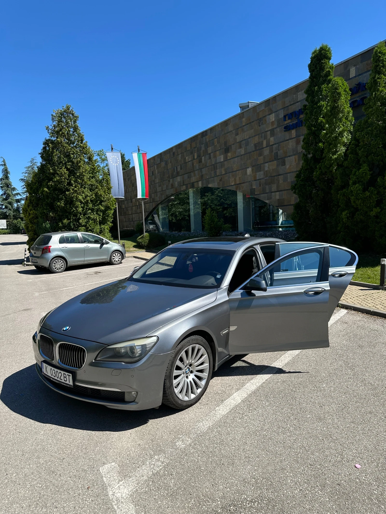 BMW 730, снимка 2 - Автомобили и джипове - 56326749
