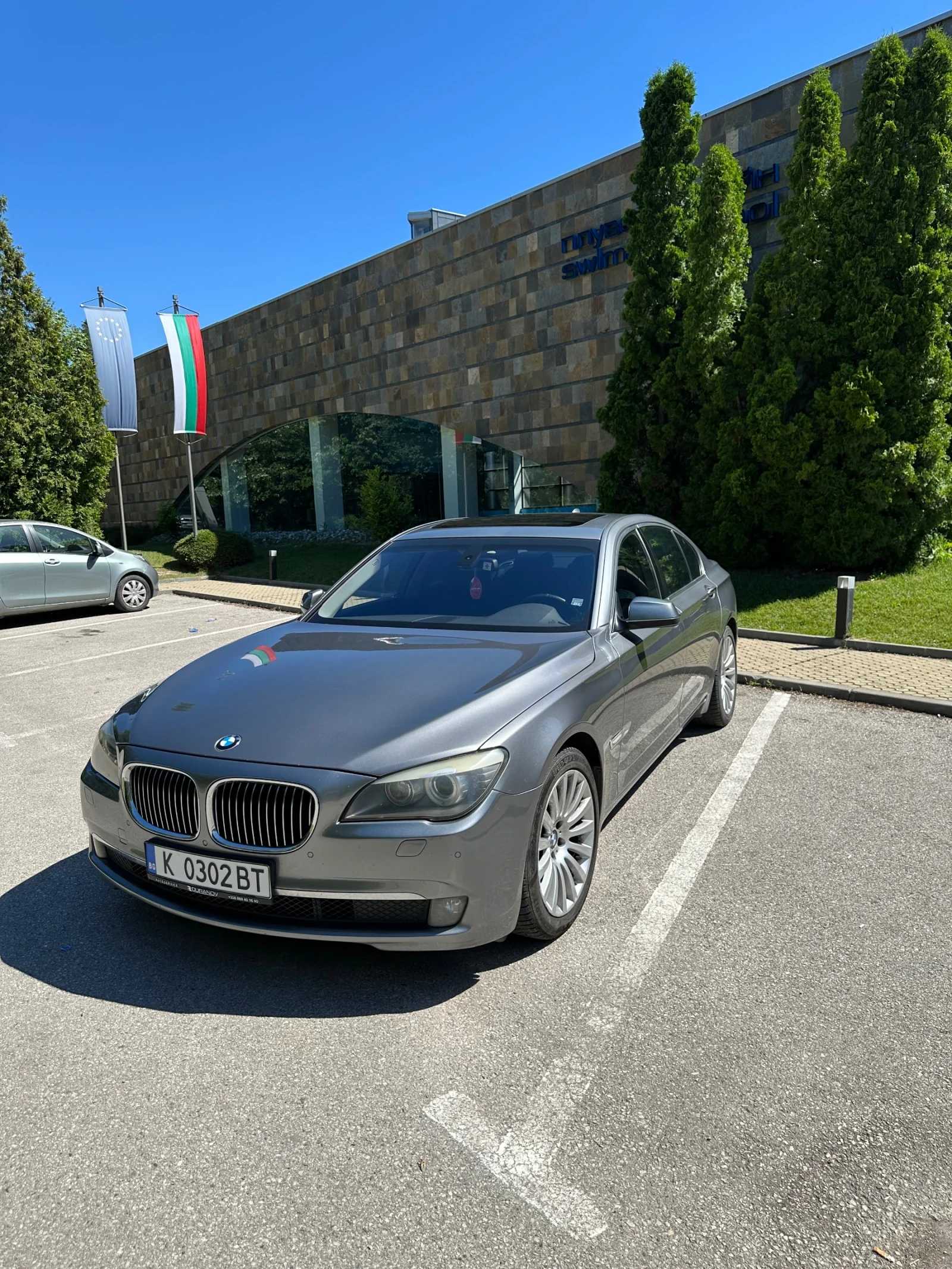BMW 730