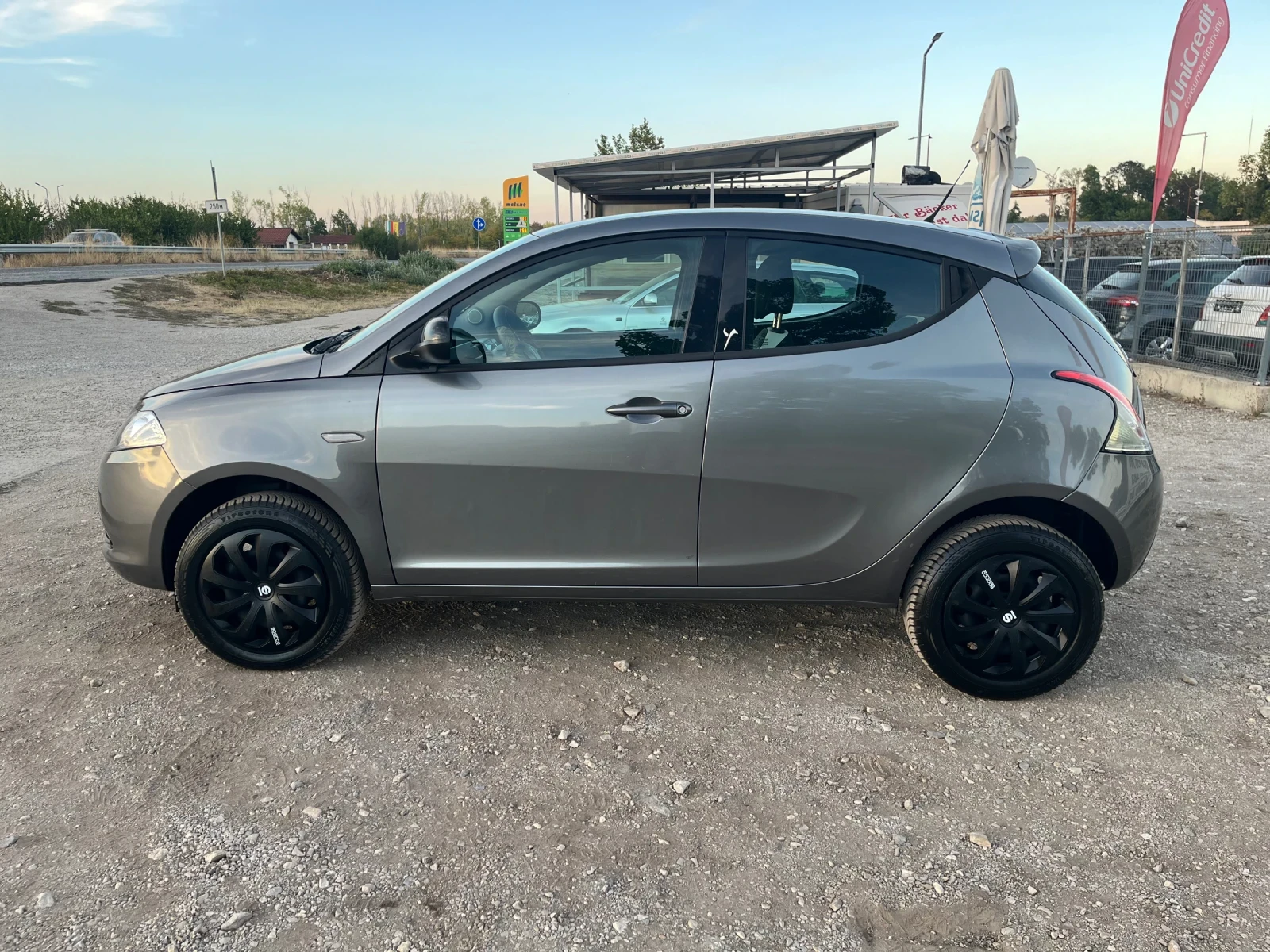 Lancia Ypsilon 0.9i-METAN-ITALIA | Mobile.bg � ����������� 12
