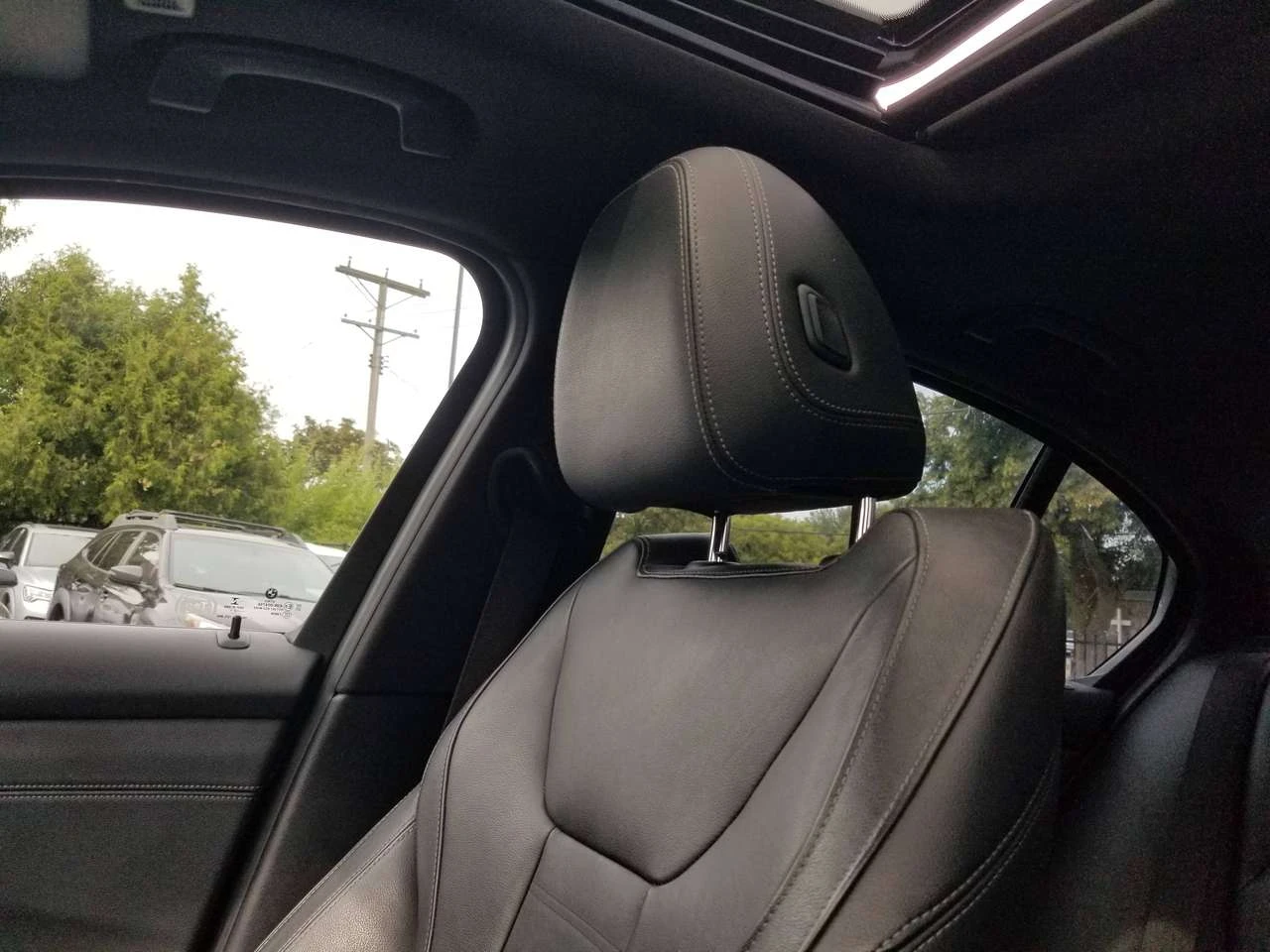 BMW 330 M-SPORT| NAV| CAMERA/SENSORS| WIRE-LESS CHARGER| L | Mobile.bg � ����������� 16