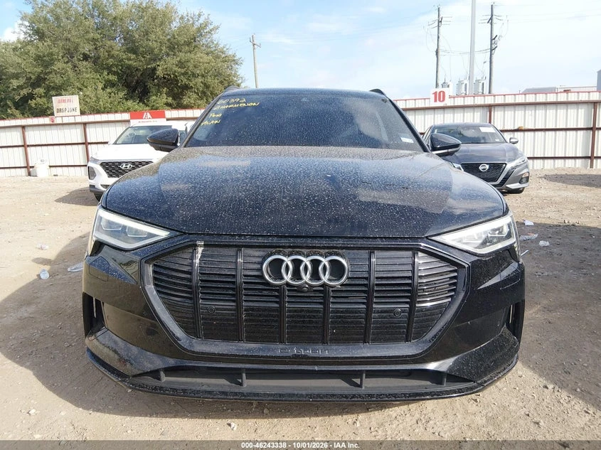 Audi E-Tron Premium Quattro, снимка 12 - Автомобили и джипове - 56618867