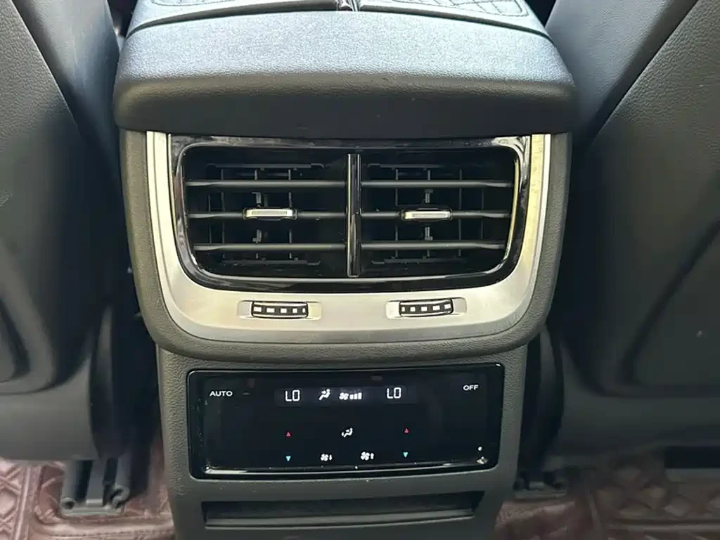 HongQi E-HS9 2022 690km Qi Xiang Edition (6-seater) | Mobile.bg � ����������� 12