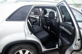 Kia Sorento 6+ 1 места, снимка 9