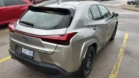 Lexus UX 250h  * CARFAX * ОБДУХВАНЕ * ПАМЕТ * ПОДГРЕВ * NAVI - 22300 € / 43615.01 лв. - 41643180 13