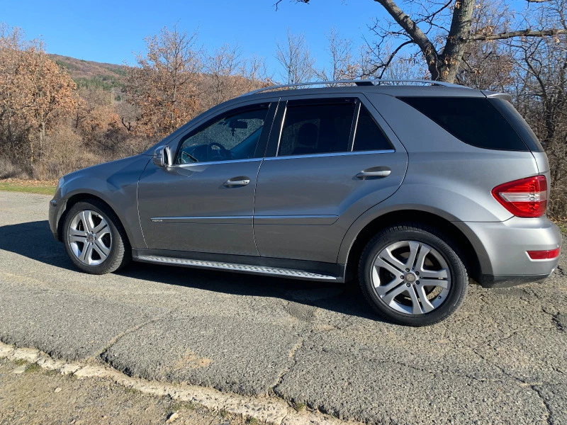 Mercedes-Benz ML 350 PREMIUM , снимка 5 - Автомобили и джипове - 48648837