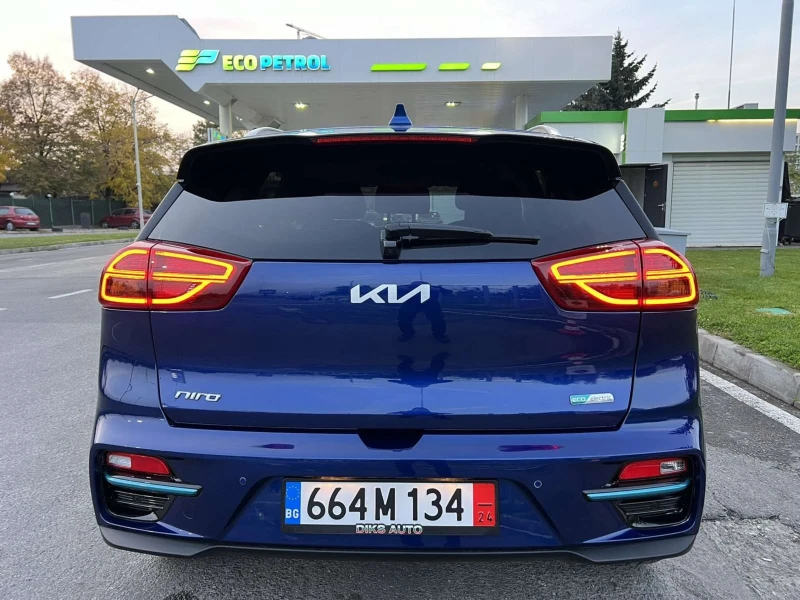 Kia Niro 11000км/ВСИЧКИ ЕКСТРИ/ПОДГРЕВ ОБДУХВАНЕ КАПАРИРАН , снимка 5 - Автомобили и джипове - 47771906